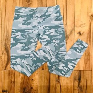 Monrow Blue Camouflage Leggings, Size XS